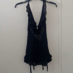 Elegant Black Lace Halter Lingerie